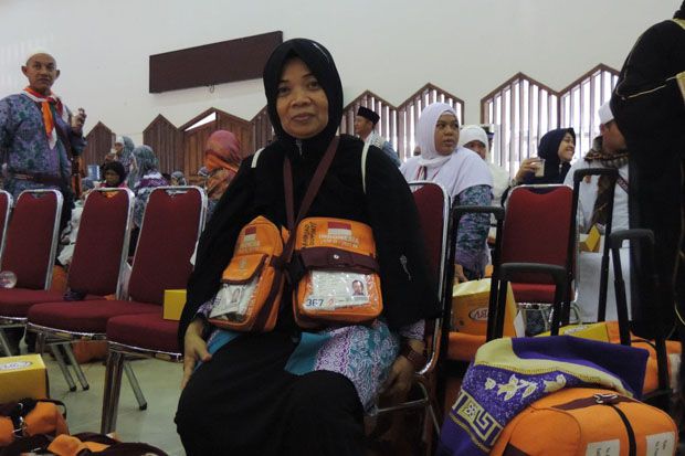 Pulang Haji, Neneng...