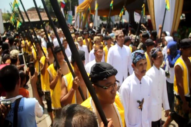 Ribuan Prajurit Meriahkan...