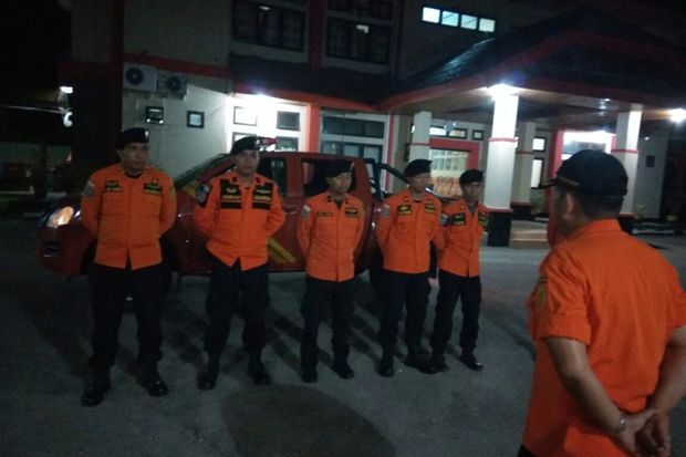 Tim SAR Cari Keberadaan...