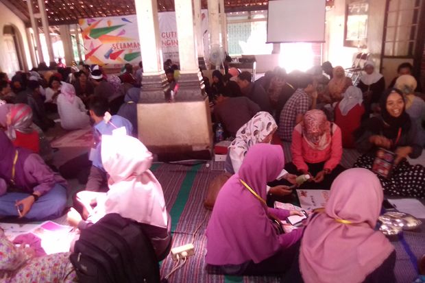 352 Relawan Siap Mengajar...