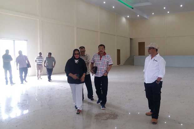 Tinjau Proyek Bermasalah,...