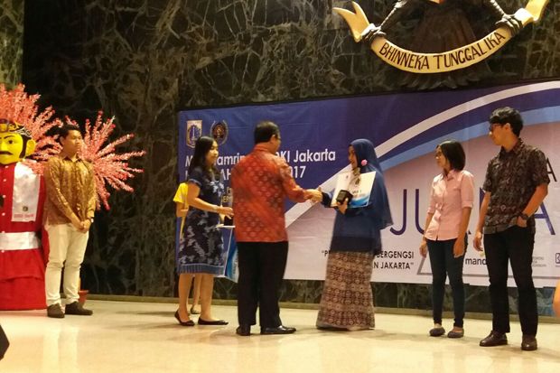 KORAN SINDO Juara 1...