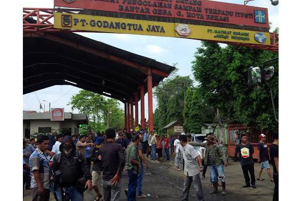 Pengelolaan TPST Buruk,...