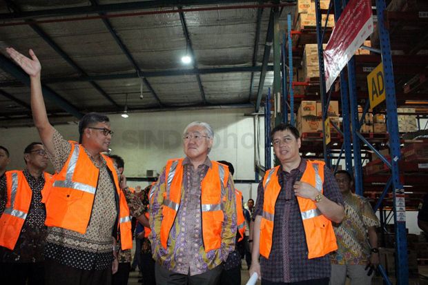 Pusat Logistik Lippo...