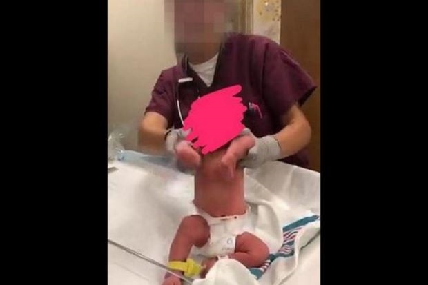 Posting Foto Bayi Baru...