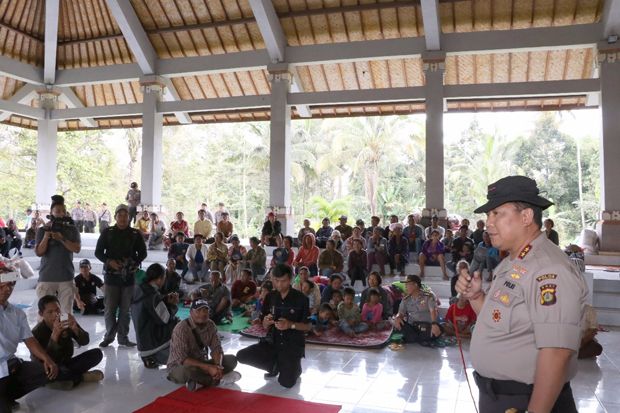 Pengungsi Gunung Agung...