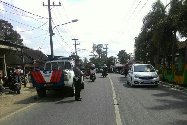 Tabrakan Beruntun di...