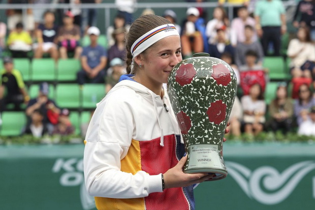 Debut Ostapenko di Korea...