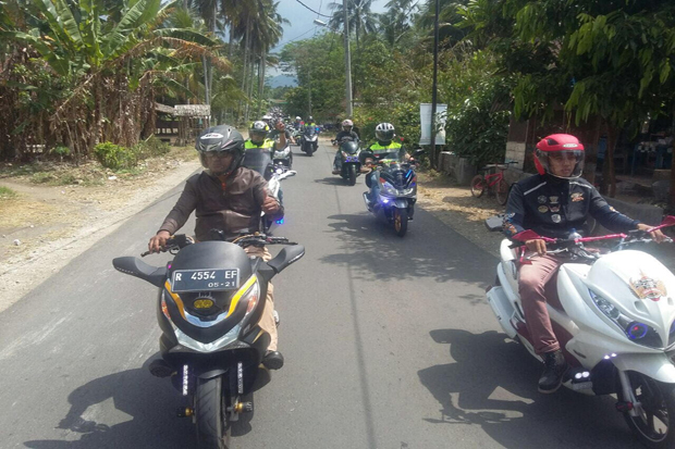 Pecinta Honda PCX se-Indonesia...