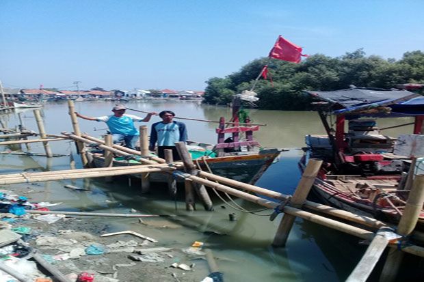 Jaring Nelayan Rusak,...