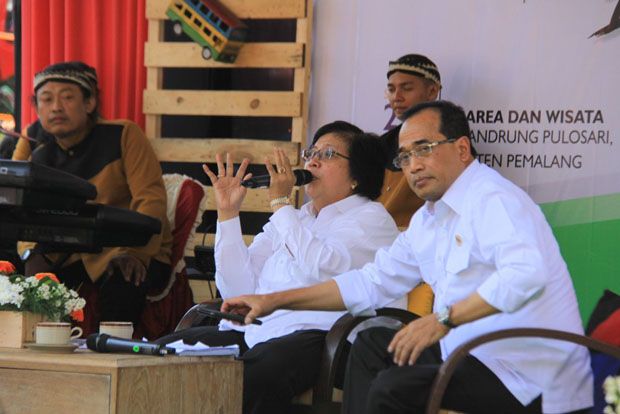 Ketika Dua Menteri Dialog...
