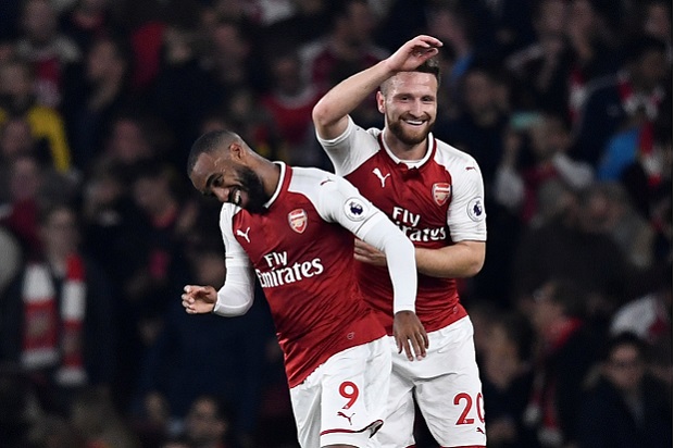 Sundulan Lacazette Jadi...
