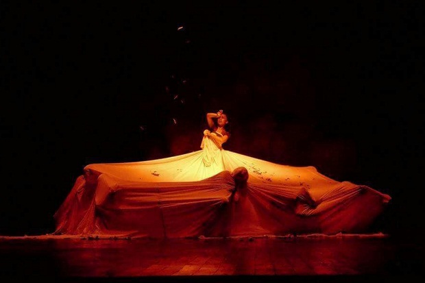 Teater Potlot Suarakan...