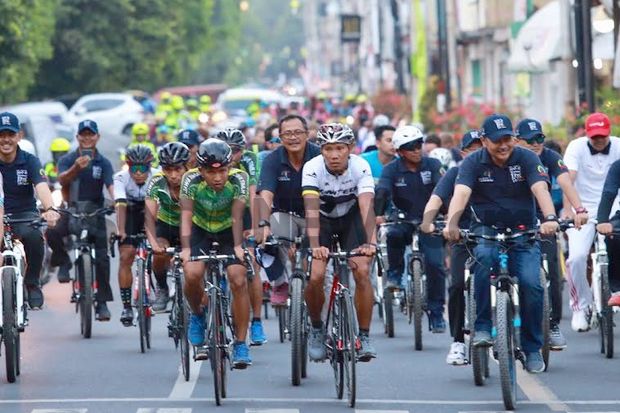 Etape Pertama ITDBI,...