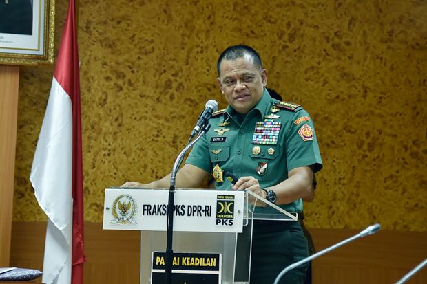 Panglima TNI Tegaskan...