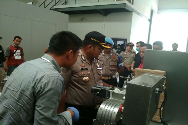 Pabrik Pembuatan Obat...