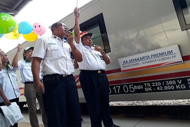KA Gaya Baru Malam Berganti...