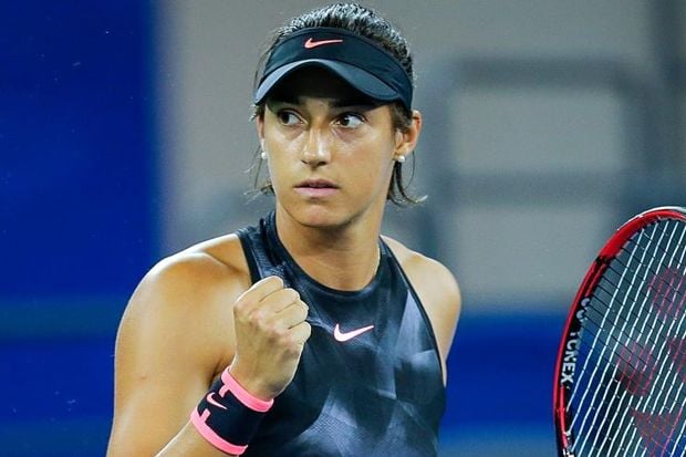Caroline Garcia Lolos...