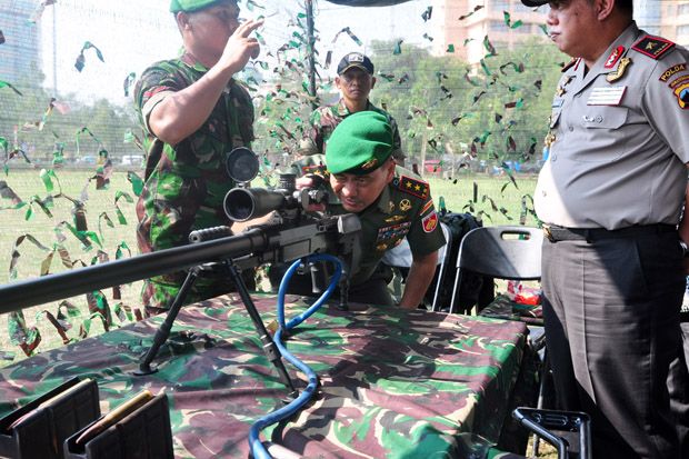 HUT ke-72, TNI Pamerkan...