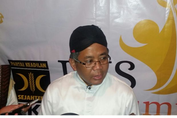 PKS Pertimbangkan Usung...