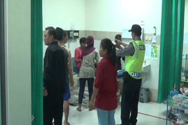 Bertingkah Laku Aneh,...