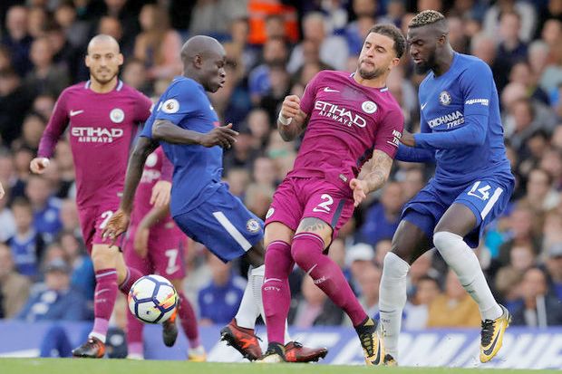 Manchester City Rayakan...