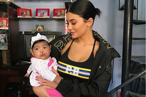 Wow! Kylie Jenner Beli...
