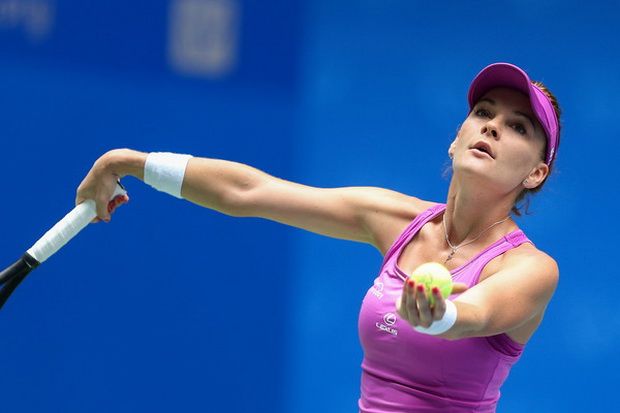 Menghadapi Kasatkina...