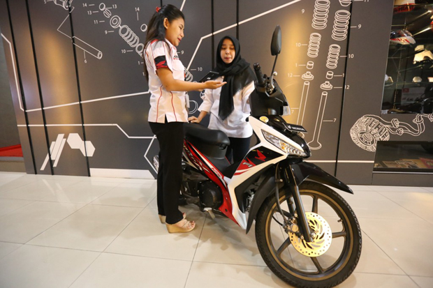 Honda BeAT dan Honda...