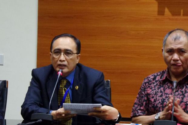 Hakim Kembali Terjaring...