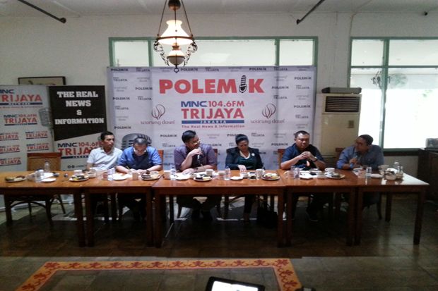 Pengamat: Banyak Ucapan...