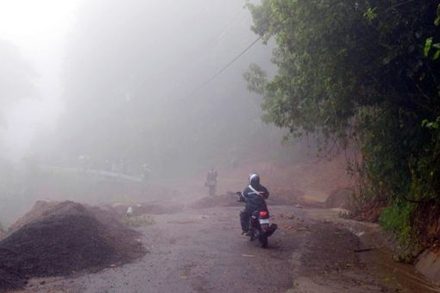 Bakal Diterjang Badai...