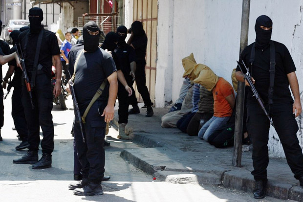 Hamas Tahan Tersangka...