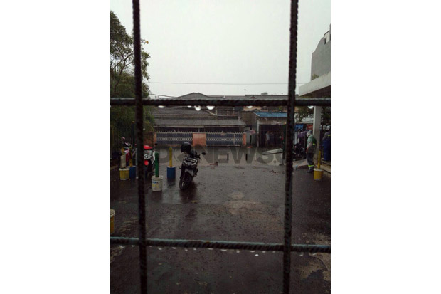 Diguyur Hujan Deras,...