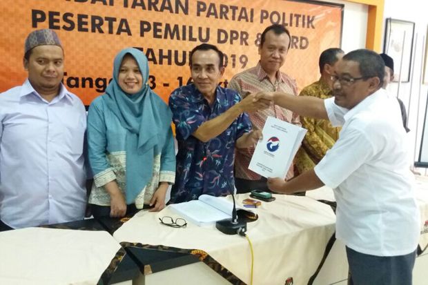 Berkas Pendaftaran Rapi,...