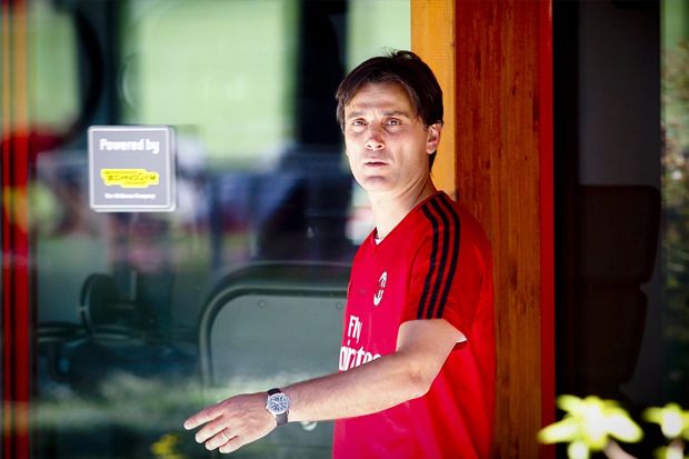 Pirlo Berharap Montella...