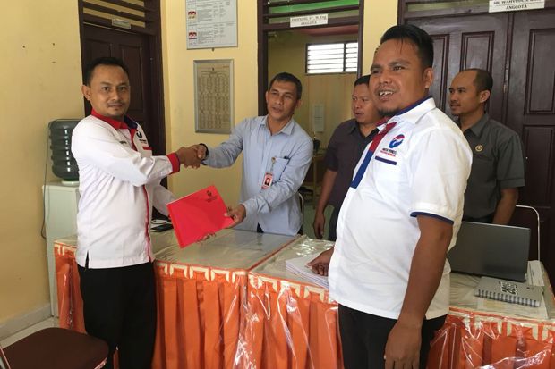 16 Pengurus DPC Perindo...