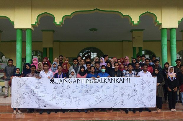 Guru Penampar 6 Pelajar...