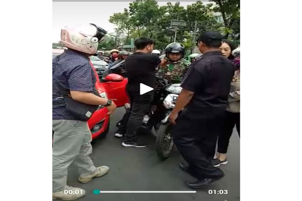 Pemuda yang Adu Jotos...