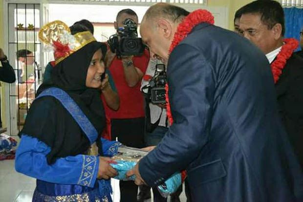 Wakil Perdana Menteri...