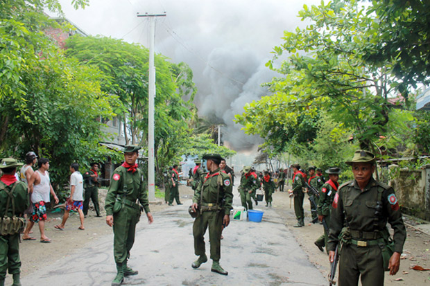 Militer Myanmar Luncurkan...