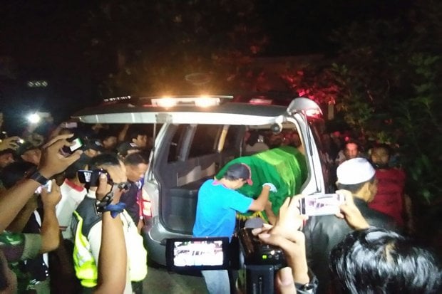 Jenazah 3 Korban Pembunuhan...