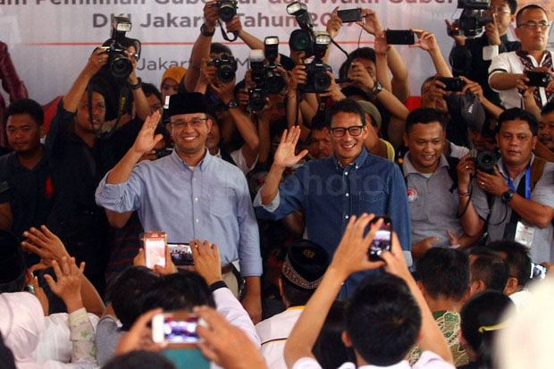 Menanti Sederet Janji...