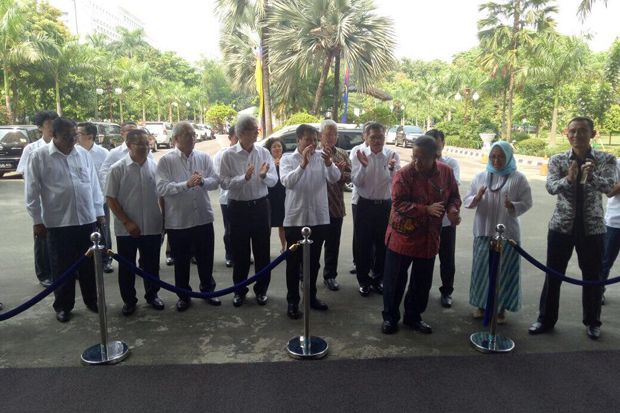 Diresmikan Darmin, Press...