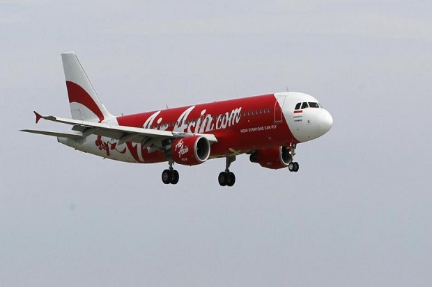 AirAsia Indonesia Terjun...