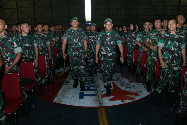 Panglima: Waspadai Adu...