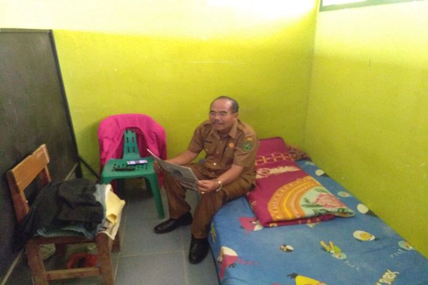 Tak Punya Rumah, Kepala...
