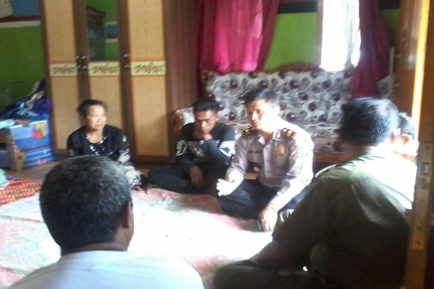 Mayat dengan Luka Sengatan...