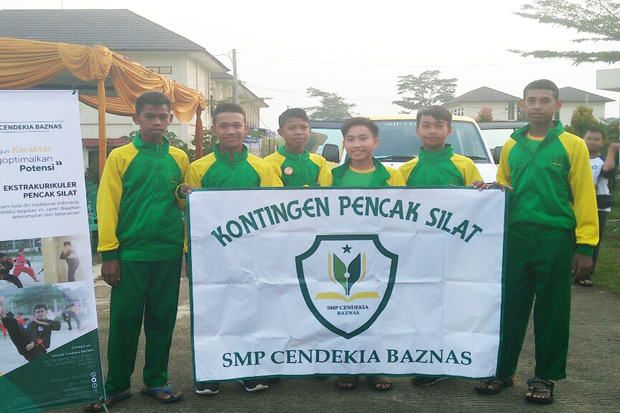 Two Students of SMP...