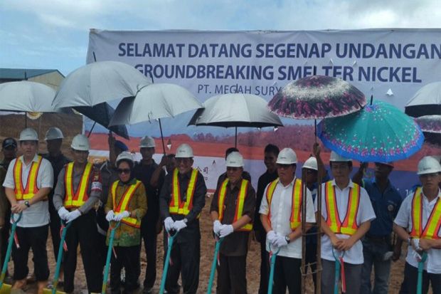 Pembangunan Smelter...